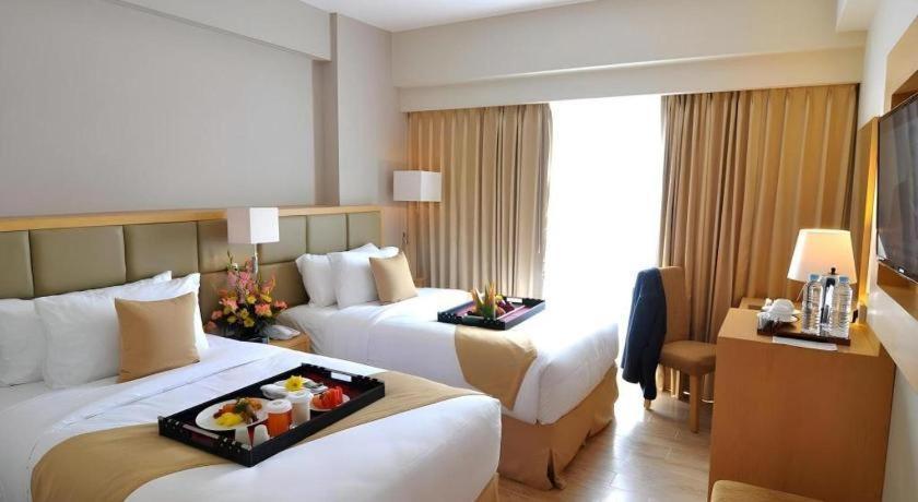 Hotel Horison Ultima Semarang Extérieur photo